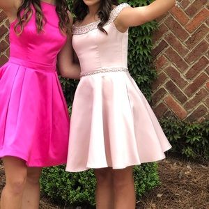 WORN ONCE SHORT FORMAL DRESS! perfect for any formal dance